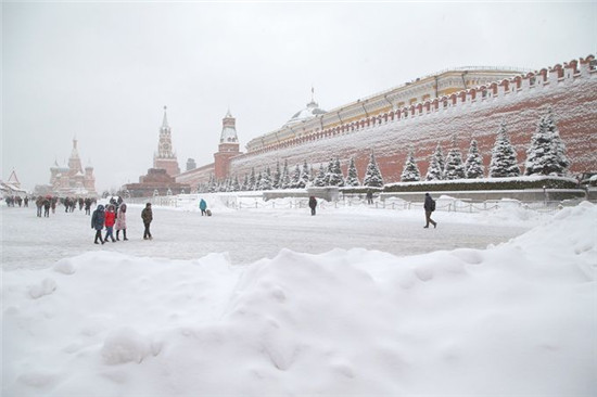 莫斯科降雪破纪录:至少有一人丧生数人受伤 警