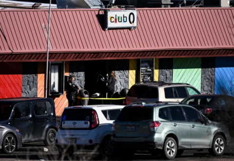 5 dead and 25 injured in shooting at nightclub in Colorado