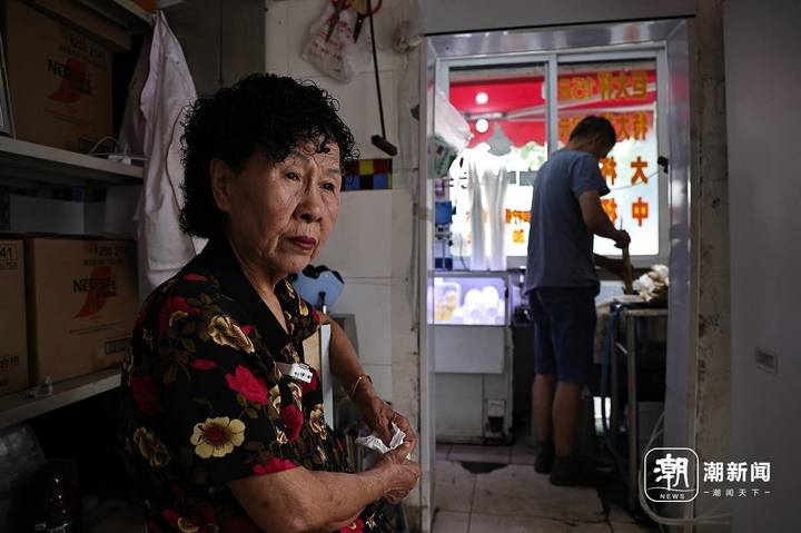 南京“咖啡韩老太”，在流量世界里奇幻漂流
