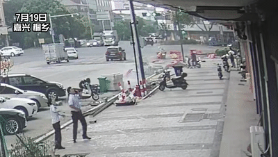2b09f5b92d46b9b6b3583c370593b27a_640_wx_fmt=gif&wxfrom=5&wx_lazy=1.gif