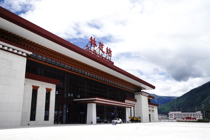 广东省第九批援藏工作队领队,林芝市委副书记,常务副市长刘光明说:"粤