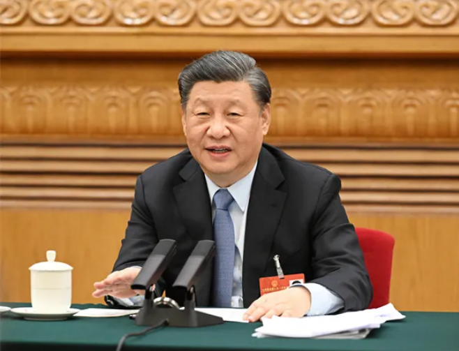 2023年3月5日,中共中央总书记、国家主席、中央军委主席习近平参加他所在的十四届全国人大一次会议江苏代表团审议。新华社记者 李学仁 摄