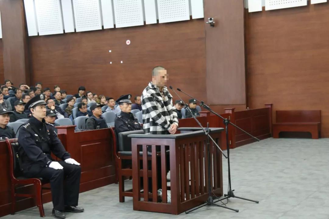 新闻中心 浙江新闻一审认定,2017年年初,被告人吴益栋与被害人陈某(女